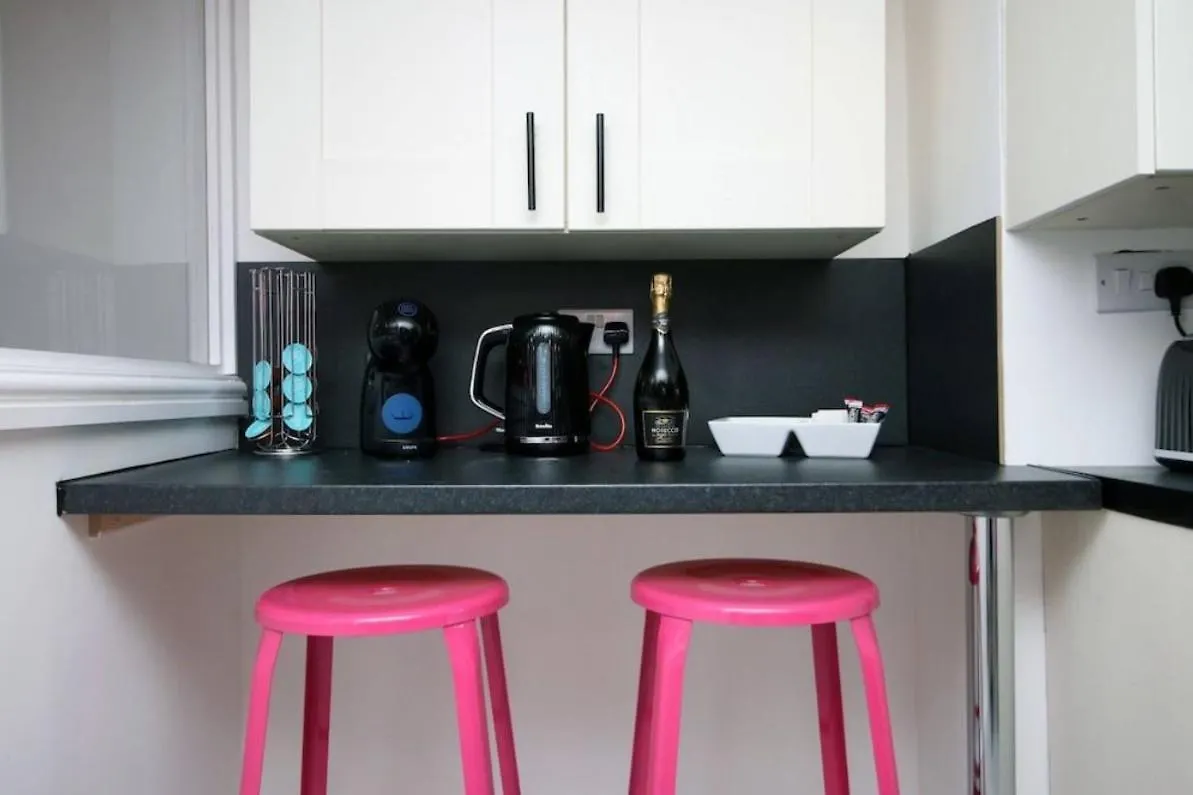 Principality House By Mia Living 3 Bedroom Apartment A 5 Min Walk To Principality Stadium Cardiff
