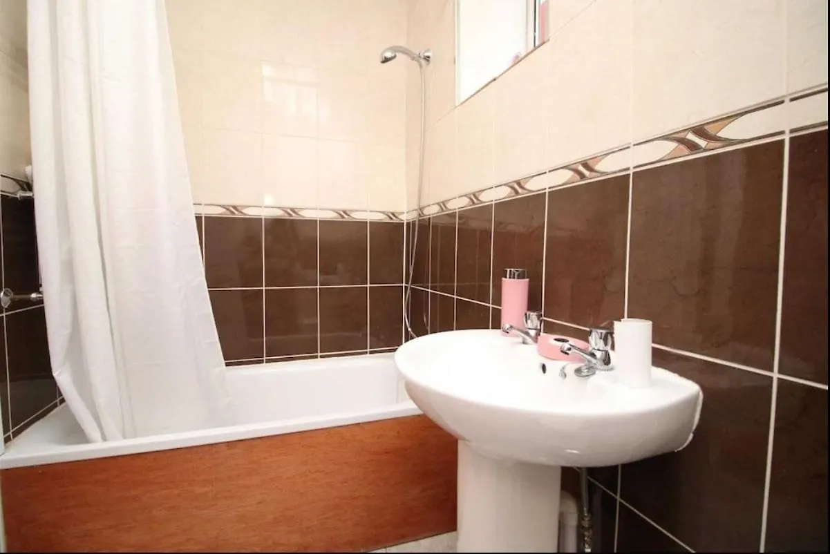 Principality House By Mia Living 3 Bedroom Apartment A 5 Min Walk To Principality Stadium Cardiff 0*,  Reino Unido